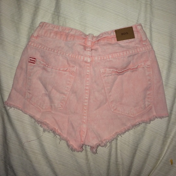 High waisted shorts - Picture 2 of 3