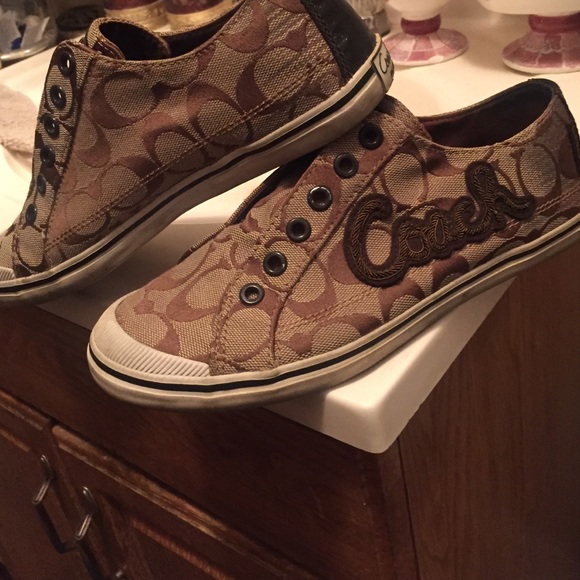 Coach shoes - Picture 2 of 4