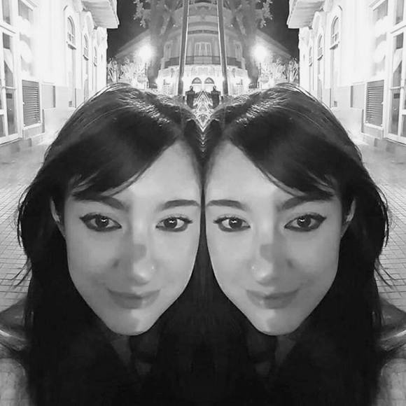 Meet your Posher, Barbara - Picture 1 of 1