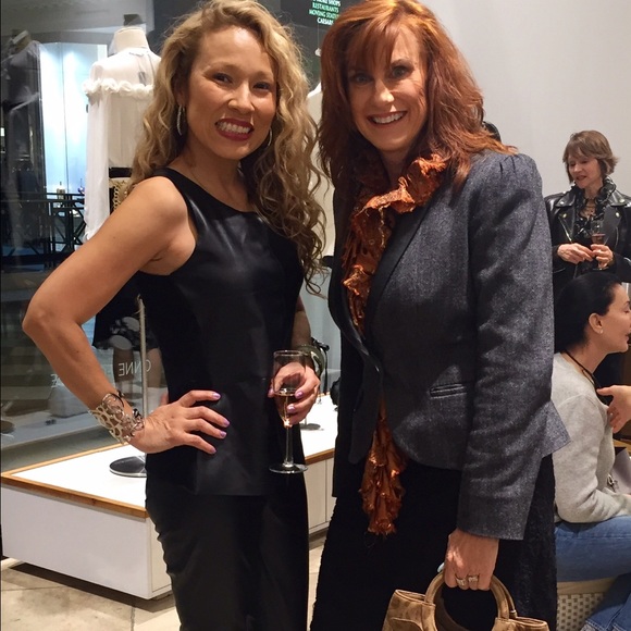 Anne Fontaine Poshmark Meetup 3/29/2016 - Picture 4 of 15