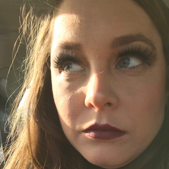 Meet Your Stylist! - Picture 4 of 5