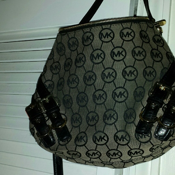 Authentic Michael Kors purse