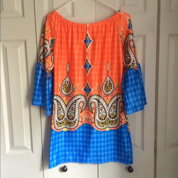 Last One (X-Small) Bohemian Off-the-Shoulder Dress - Picture 2 of 2