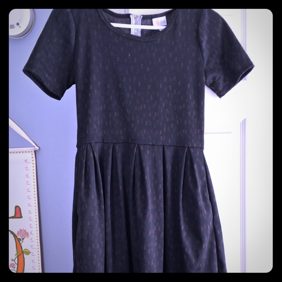 LuLaRoe Amelia