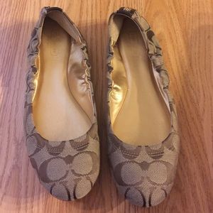 Coach flats
