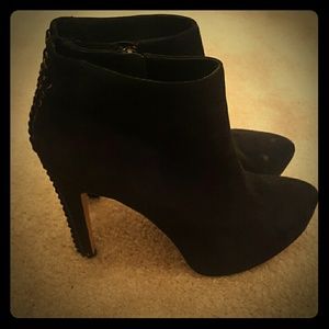 Vince Camuto Black Suede Booties Size 9