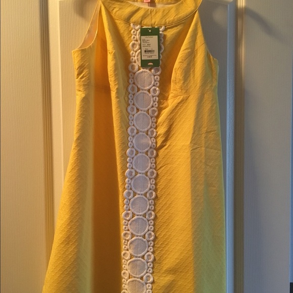 Lilly Pulitzer NWT yellow shift size 2