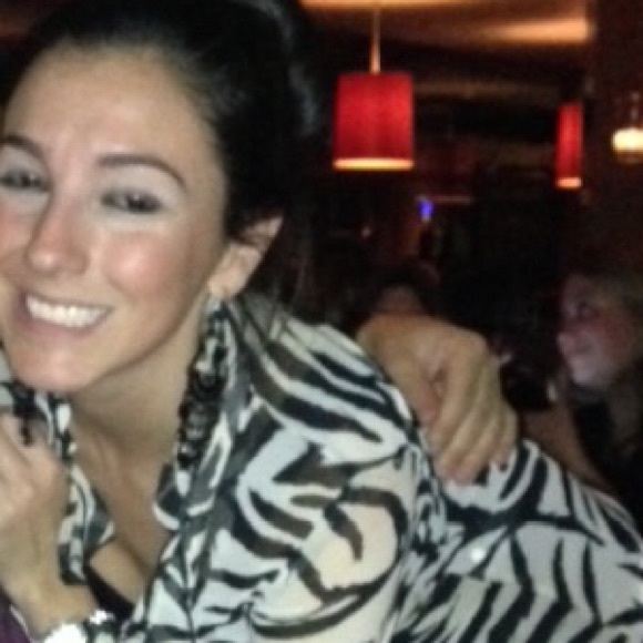 Meet your Posher, Melissa - Picture 1 of 1