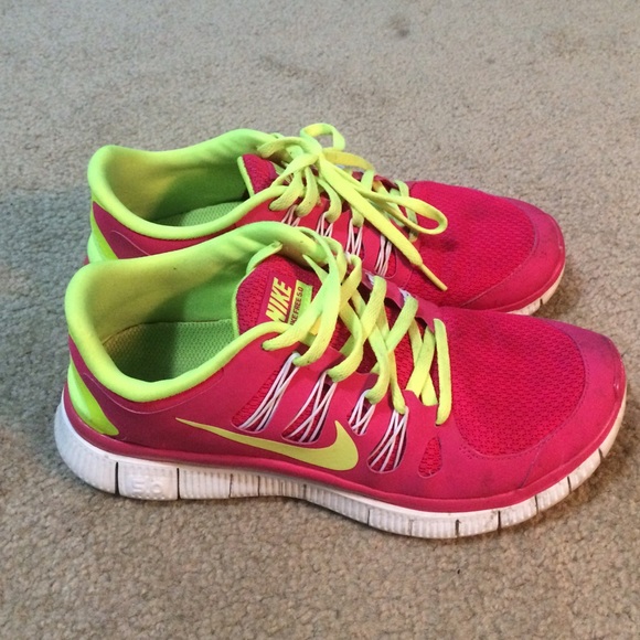 Nike free runs