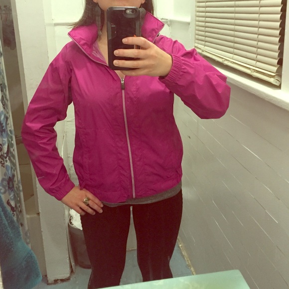 Columbia barely worn rain jacket