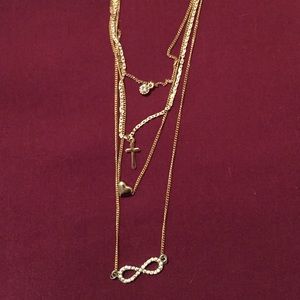 Aeropostale layered necklace