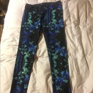 Fabletics workout leggings