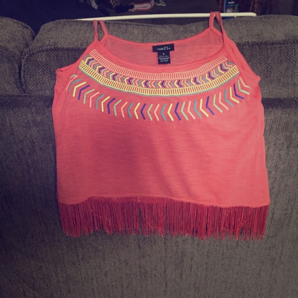 Rue 21 top