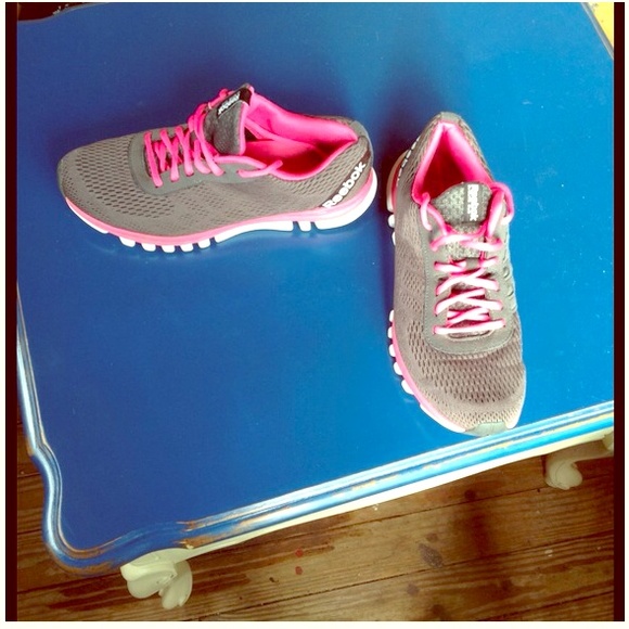 Last chance!!!!! Reebok sublime