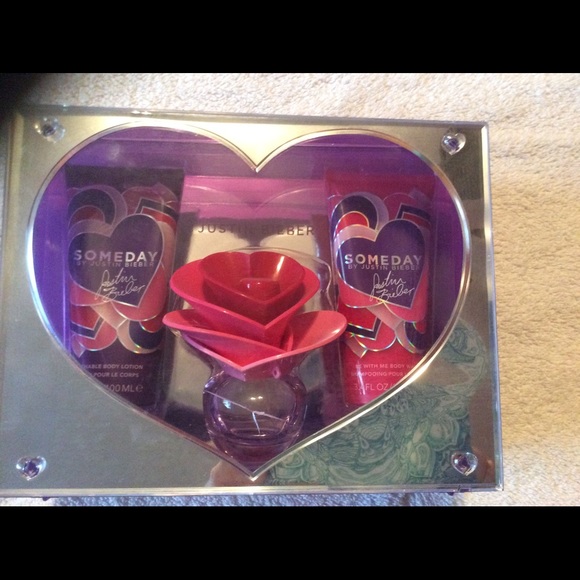 New Someday set by Justin Bieber