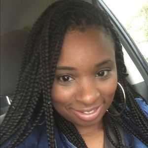 Meet your Posher, Pebbles