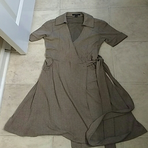 Banana Republic Cute Patterned dress