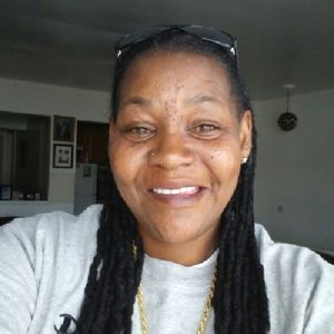 Meet your Posher, Toni