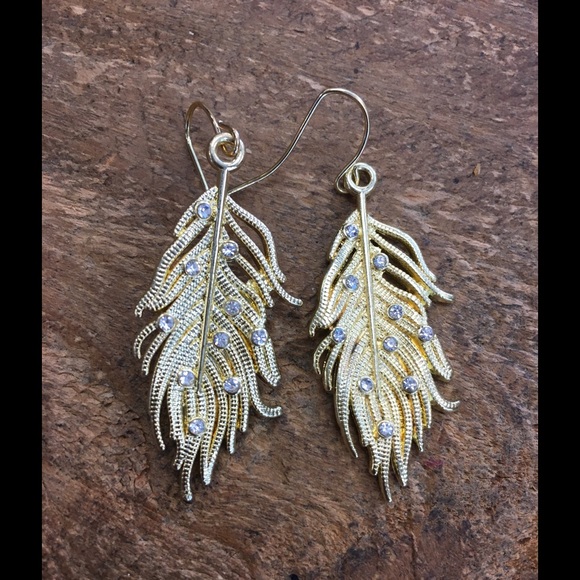 Gold & Crystal Earring