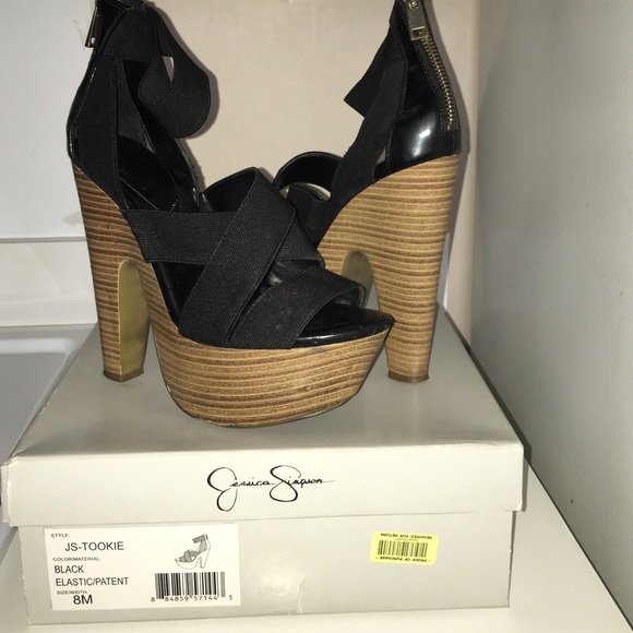 Jessica Simpson Platform - Picture 2 of 2
