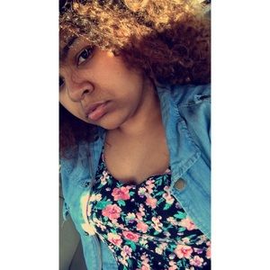 Meet your Posher, Lexus