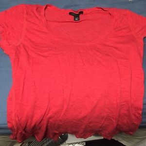 Red tee