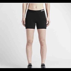 Nike 5'' pro compression shorts