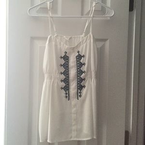 Sleeveless blouse