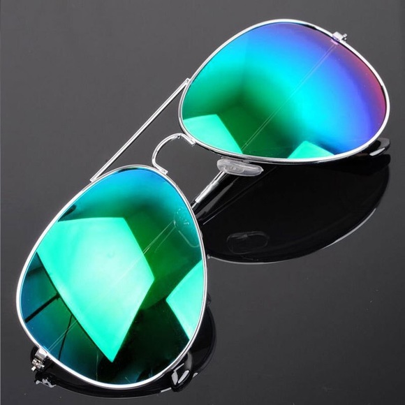 Blue-Green Aviator Sunglasses - Picture 2 of 4