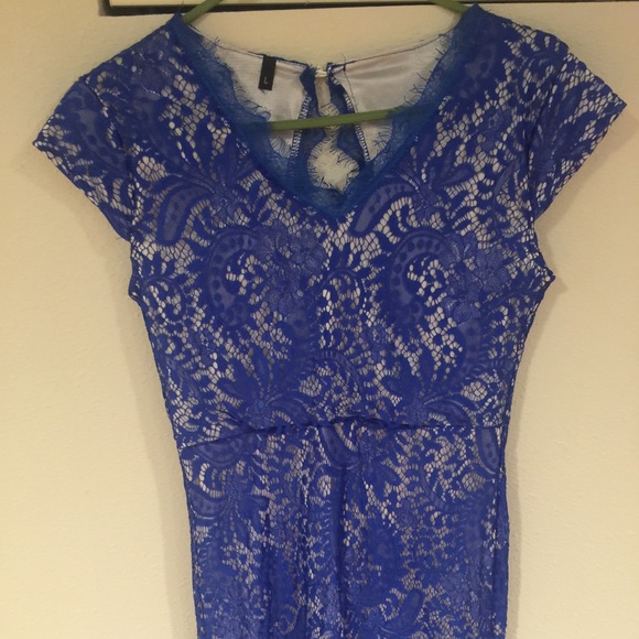 Cute lace blue dress