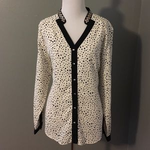 🌷5/$25🌷Polka Dot Blouse🌷