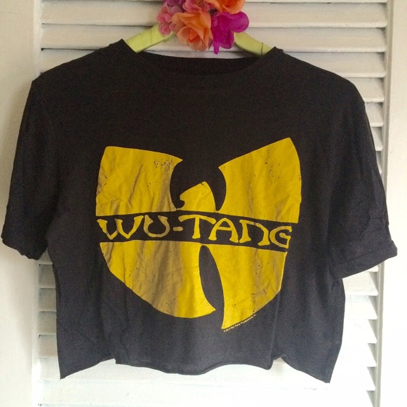 Wu-tang crop top