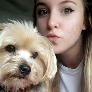 Meet your Posher, Mandy