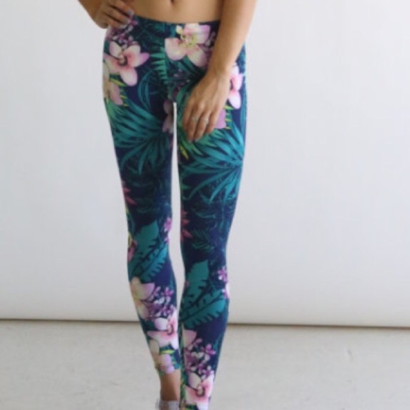 Hawaiian Tropical Palm Print Leggings 