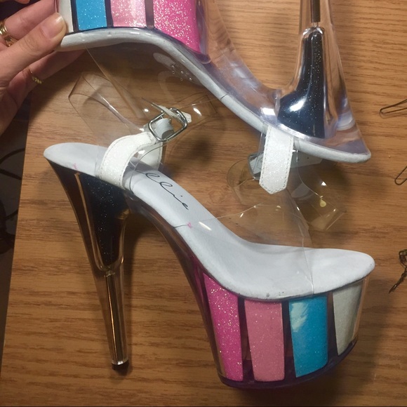 Ellie Heels from Tumbler&Tipsy Runway show
