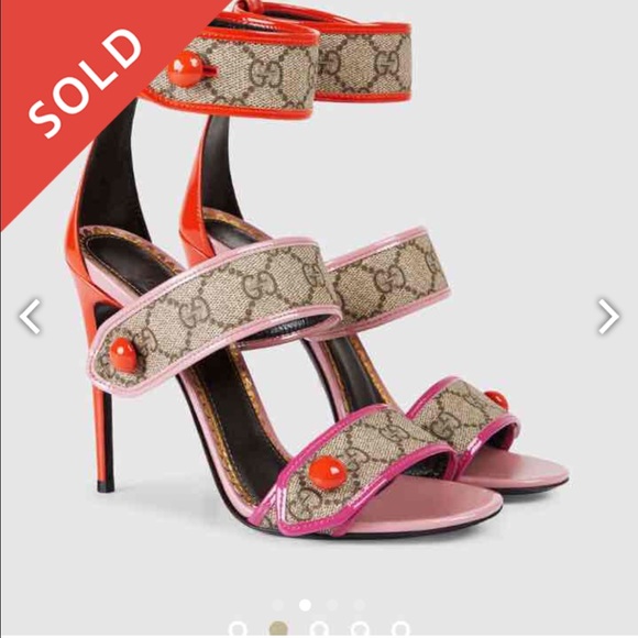 ISO!!! LOOKING Gucci GG Supreme heels sandals