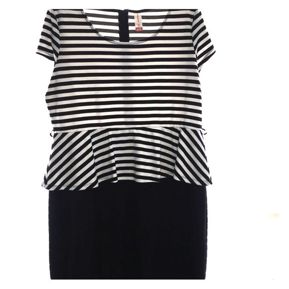 Striped peplum dress size XL - Picture 1 of 4
