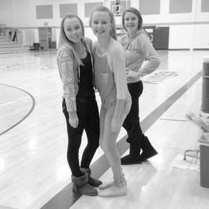 Meet your Posher, Dacee