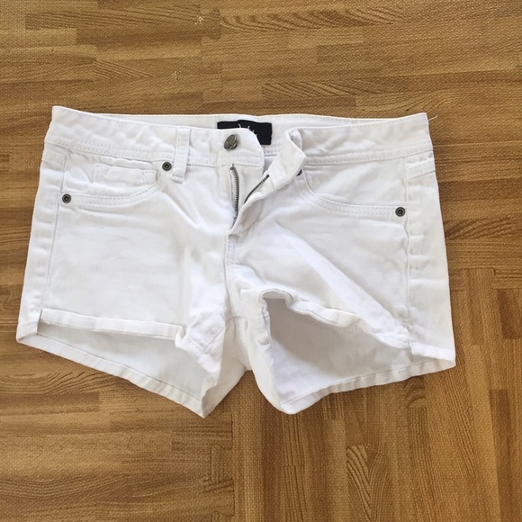 White stretch denim short shorts