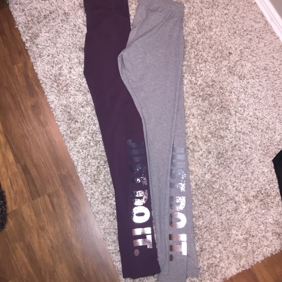 🔴LAST PAIR🔴Nike Leg a See Metallic Leggings💜 - Picture 3 of 3