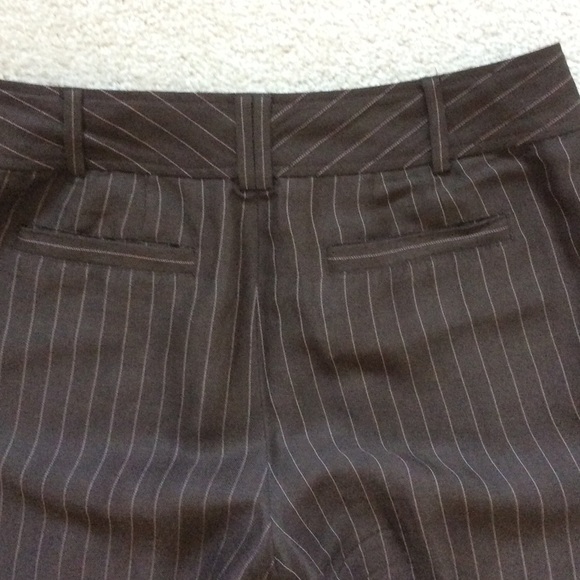 REDUCED PRICE Flat front pin-stripe linen pants - Picture 3 of 3