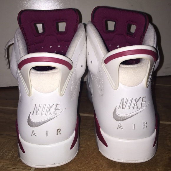 SOLD - Picture 3 of 4