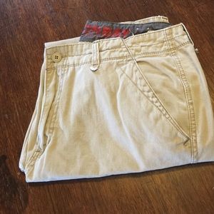 Mens lightly worn Union bay cargo pants