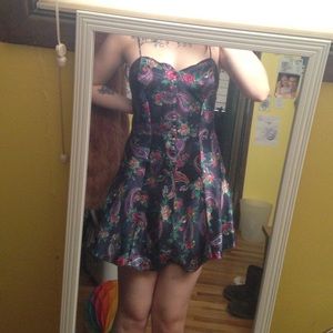 *SOLD* Victoria Secret Floral Slip Dress