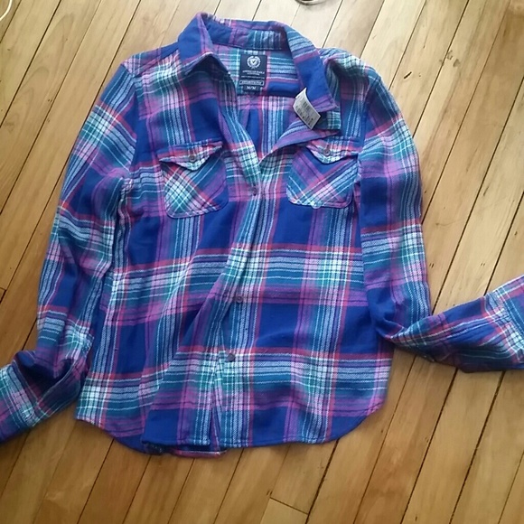 ☆SOLDNWT American Eagle Flannel