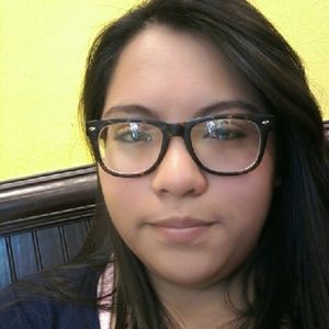 Meet your Posher, Blanca
