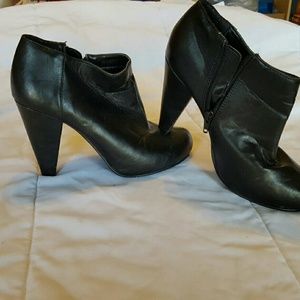 Flash Sale!Fashion Bug Brand Woman's Ankle Booties