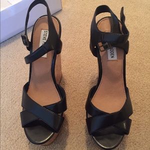 Steve Madden black wedges with synthetic wood!