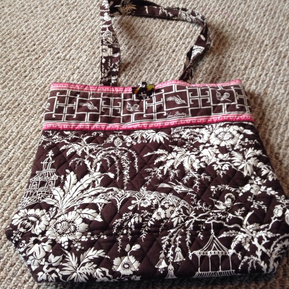 Vera Bradley messenger bag