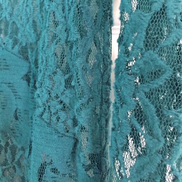 Anthro brushed lace top - Picture 2 of 2